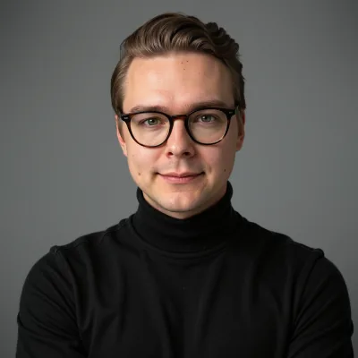 Muotokuva henkilöstä Manu Saha